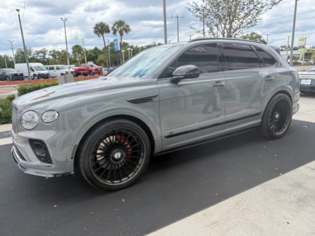 Used 2022 Bentley Bentayga AWD/4WD image 2