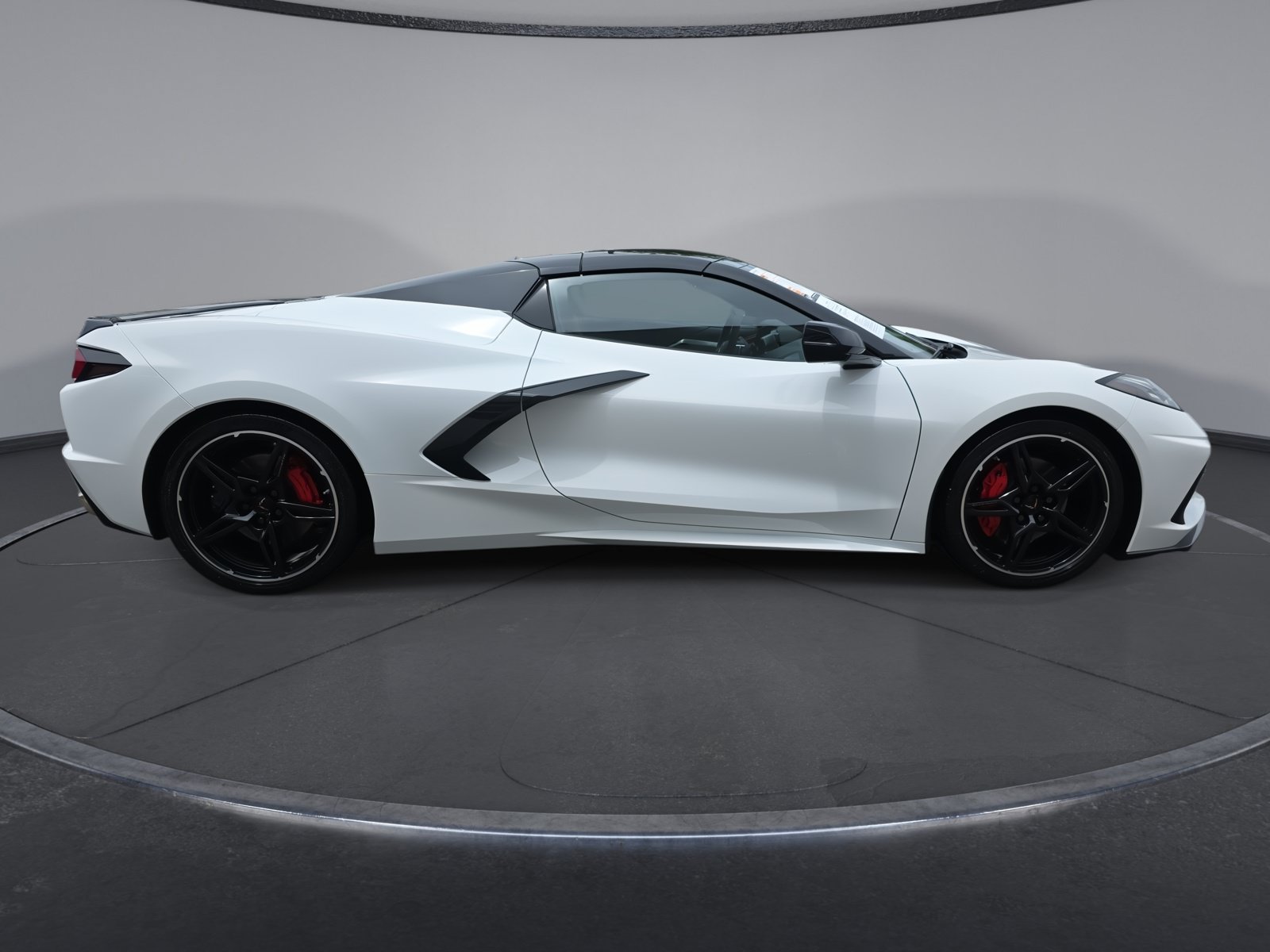 Used 2023 Chevrolet Corvette Stingray Premium Conv w/ Battery Protection Package RWD image 14