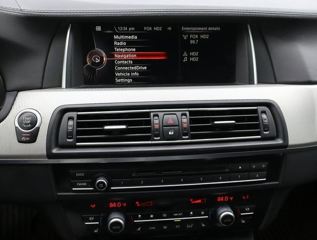 Used 2015 BMW M5 image 28