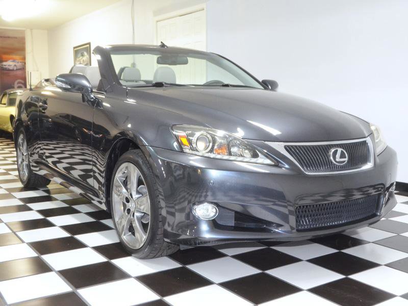 Used 2011 Lexus IS 350C w/ Luxury Pkg image 3