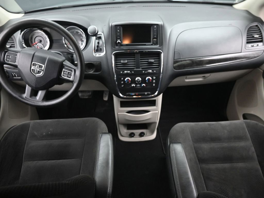 Used 2019 Dodge Grand Caravan SE image 13