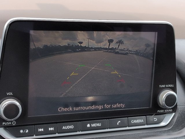 Used 2021 Nissan Rogue S AWD/4WD image 21