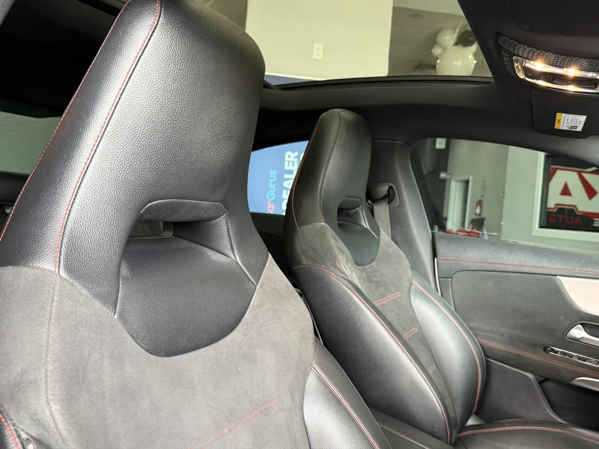 Used 2021 Mercedes-Benz CLA 35 AMG 4MATIC image 27