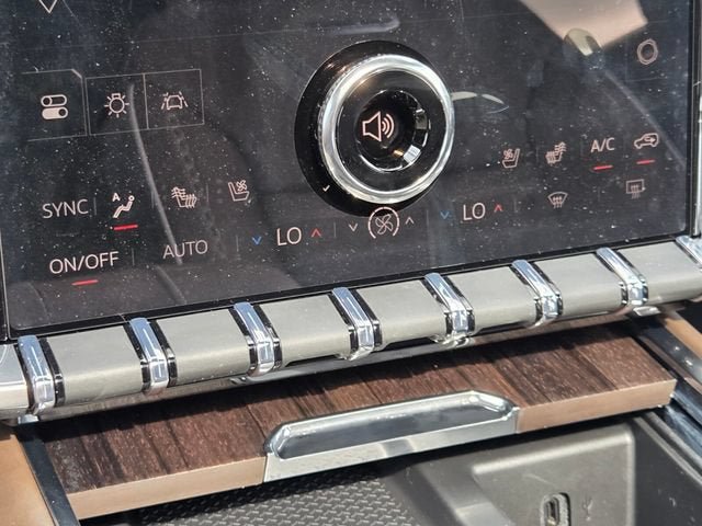 New 2026 GMC Acadia Denali Ultimate FWD image 28