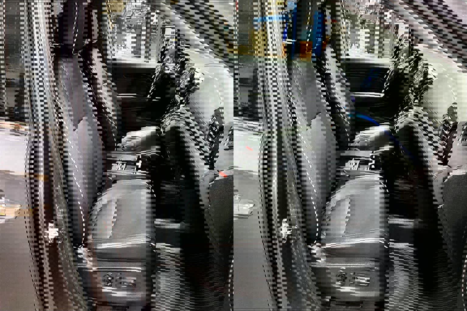 Used 2023 Honda Odyssey Elite image 7