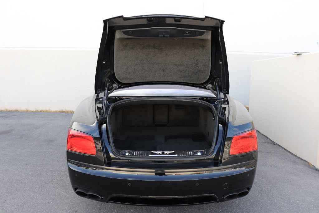 Used 2015 Bentley Flying Spur V8 AWD/4WD image 23