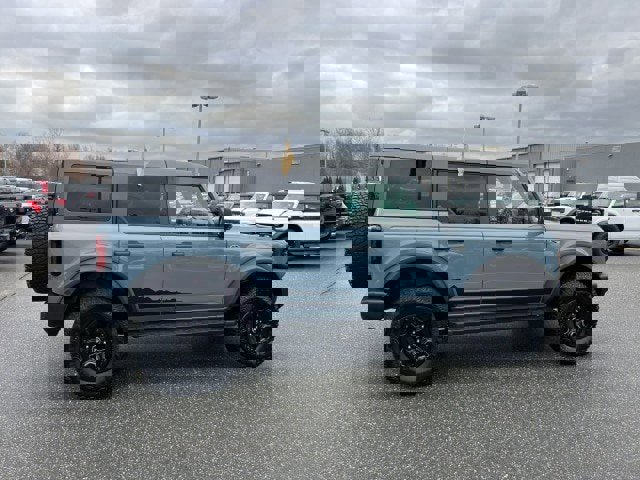 Certified 2022 Ford Bronco Wildtrak image 6