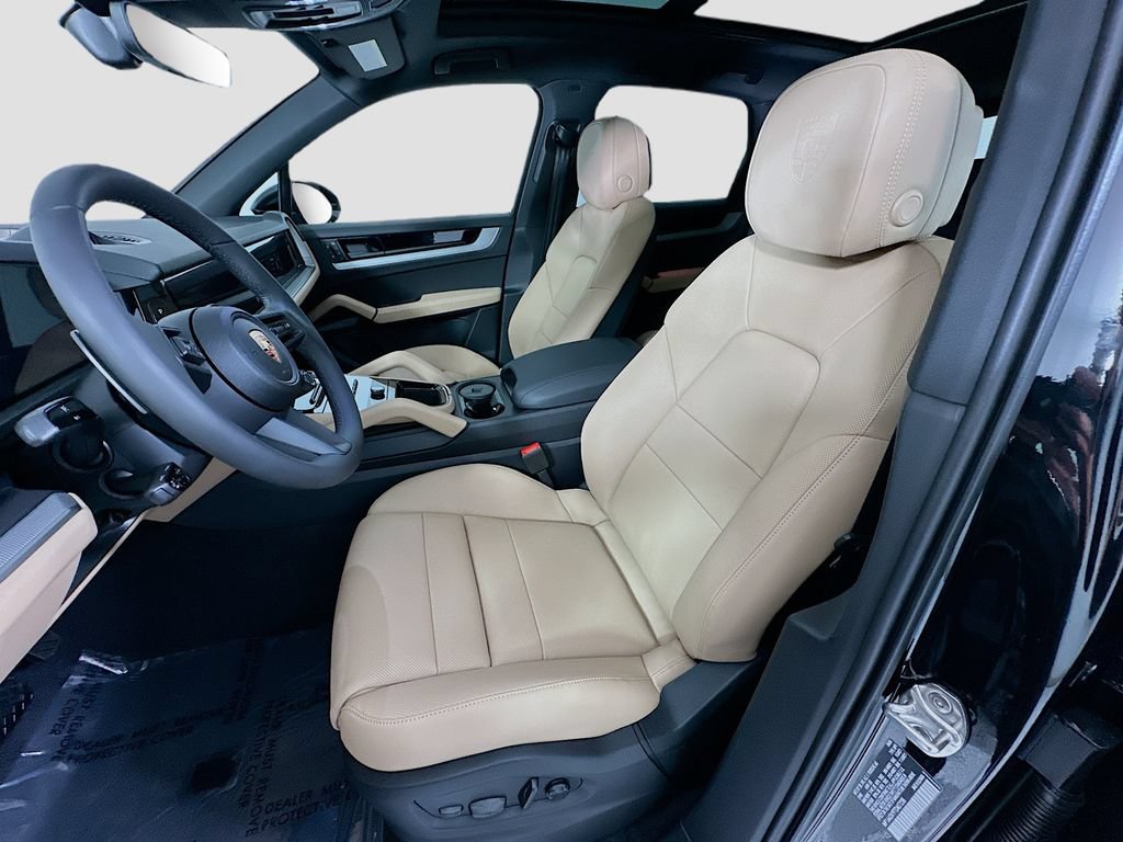 New 2026 Porsche Cayenne AWD/4WD image 5