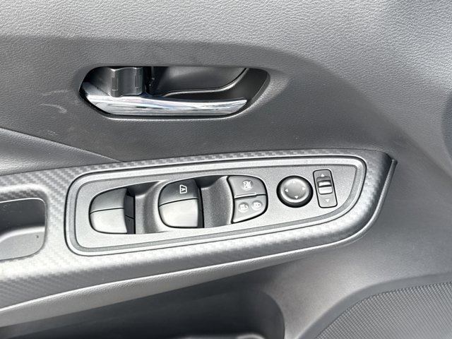 New 2025 Nissan Versa SV image 12