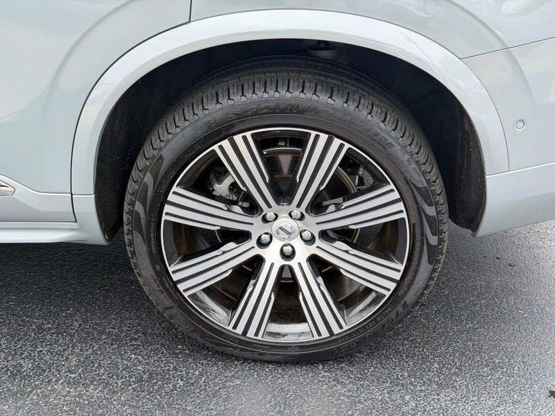 Certified 2024 Volvo XC90 T8 Plus w/ Protection Package Premier AWD/4WD image 8
