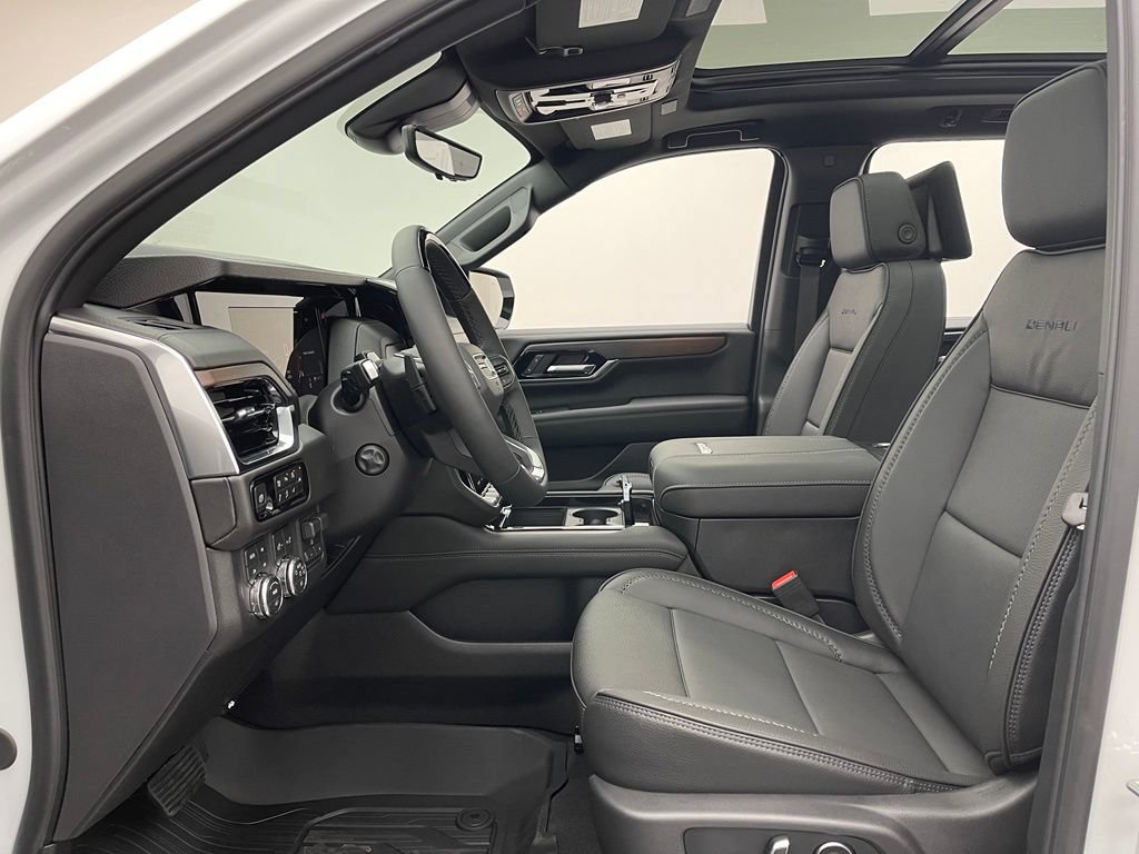 New 2026 GMC Yukon XL Denali w/ Denali Reserve Package AWD/4WD image 22