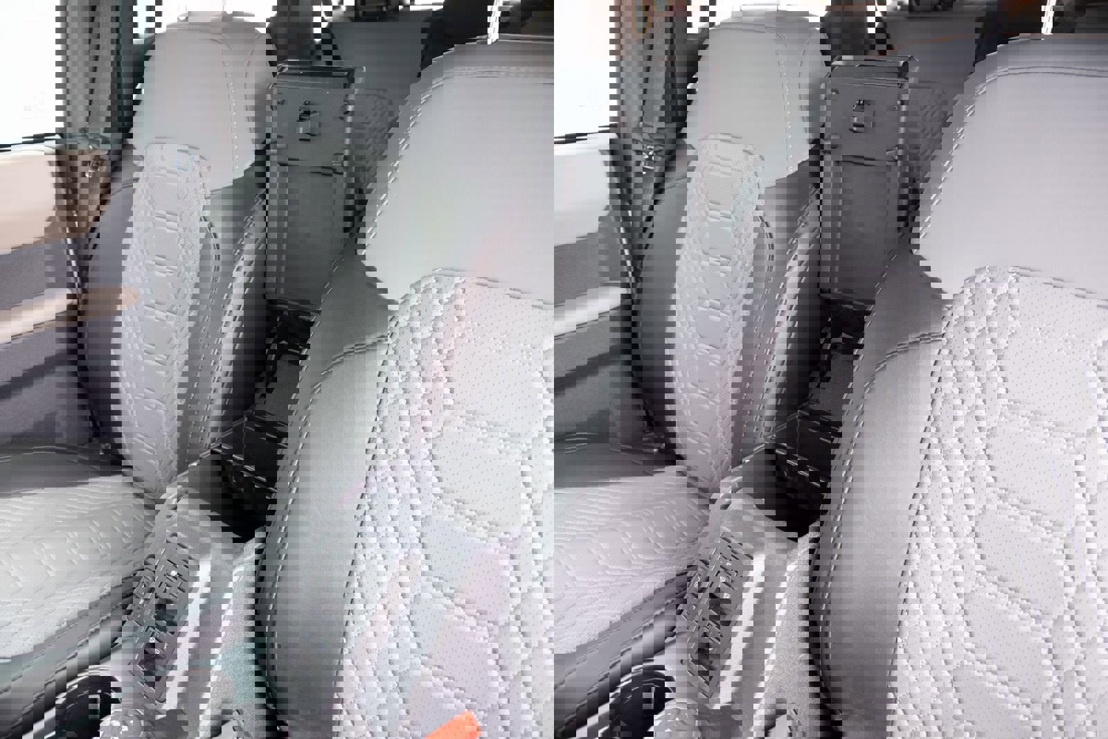 Used 2023 Ford Bronco Wildtrak image 11