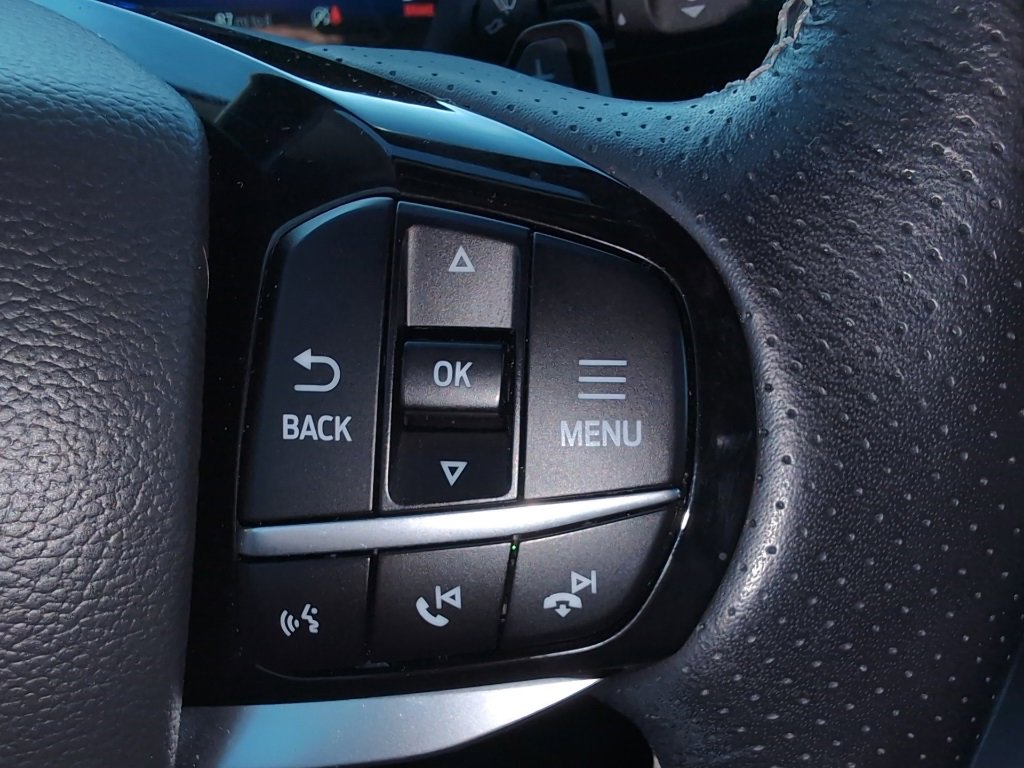 Used 2022 Ford Explorer ST image 17