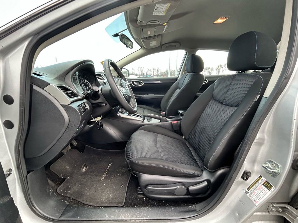 Used 2017 Nissan Sentra SR w/ Driver's Assist Package image 14