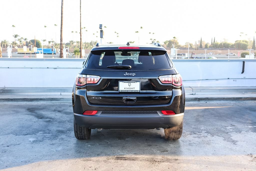 New 2026 Jeep Compass Latitude AWD/4WD image 8