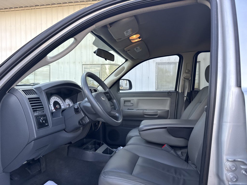 Used 2006 Dodge Dakota SLT w/ Trailer Tow Group AWD/4WD image 13