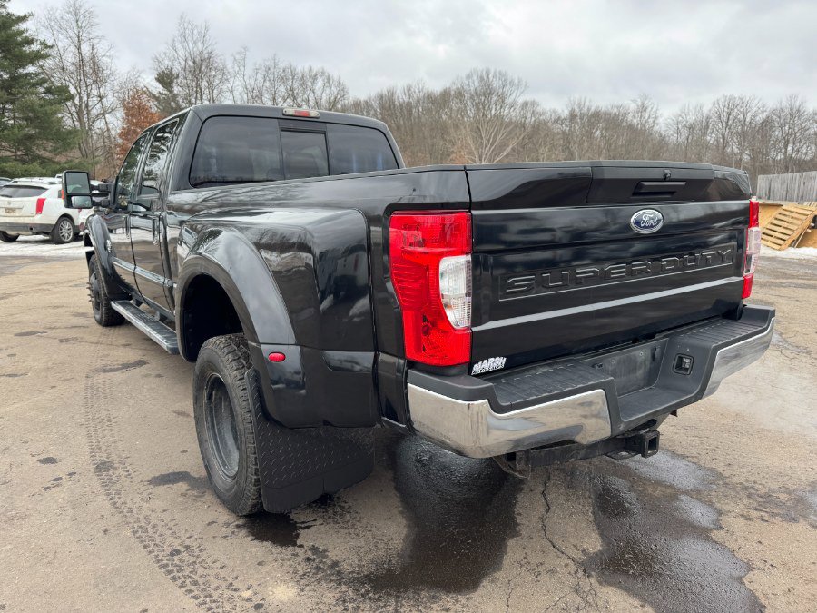 Used 2011 Ford F450 Lariat w/ Chrome Pkg image 3