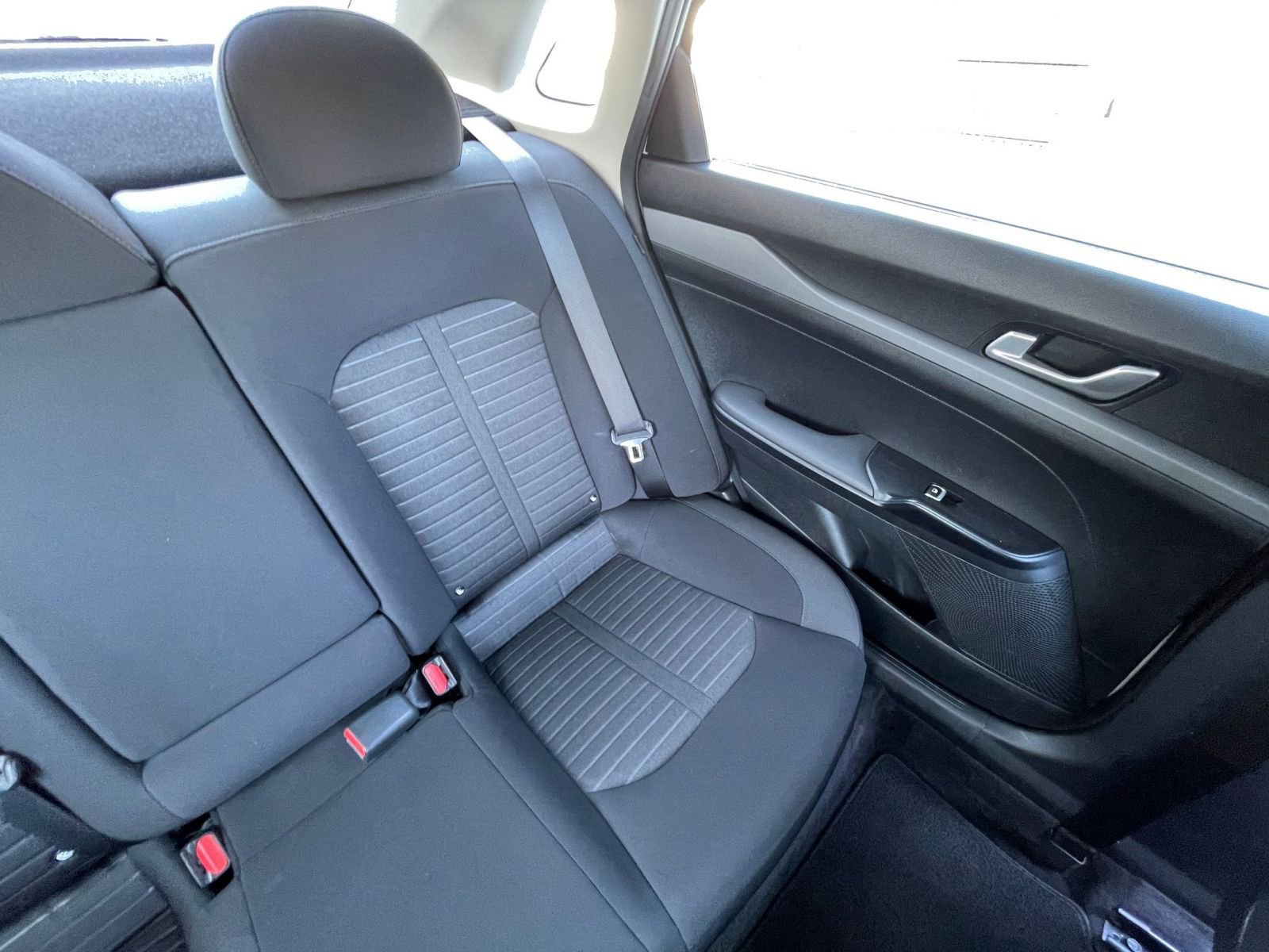 Used 2025 Kia K5 LXS image 38