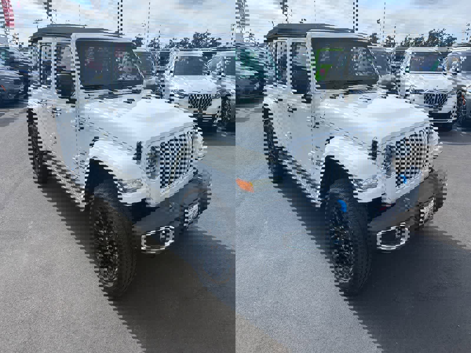 Used 2023 Jeep Wrangler Sahara image 10