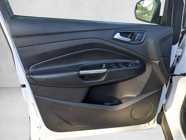 Used 2017 Ford Escape SE FWD image 13
