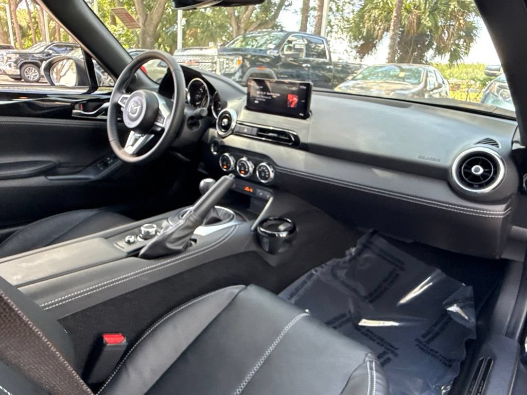 Used 2025 MAZDA MX-5 Miata RF Grand Touring RWD image 64