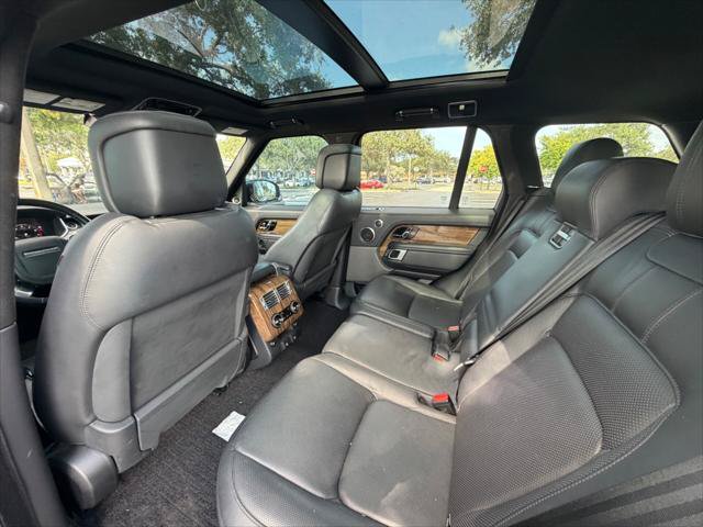 Used 2019 Land Rover Range Rover HSE AWD/4WD image 18