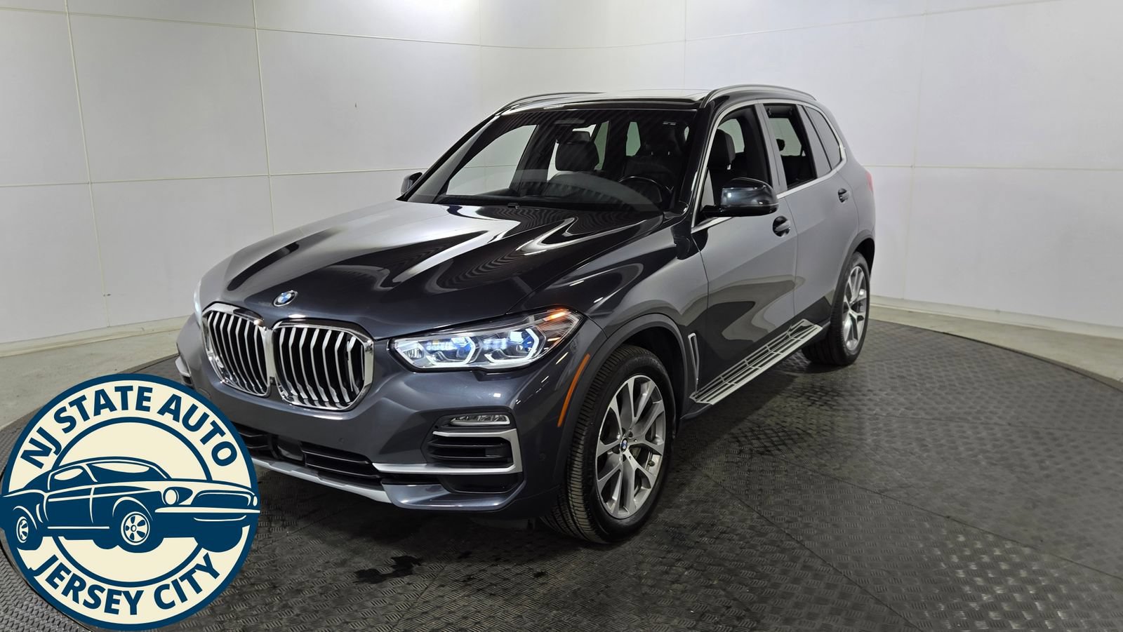 Used 2019 BMW X5 xDrive50i w/ Off-Road Package AWD/4WD image 10
