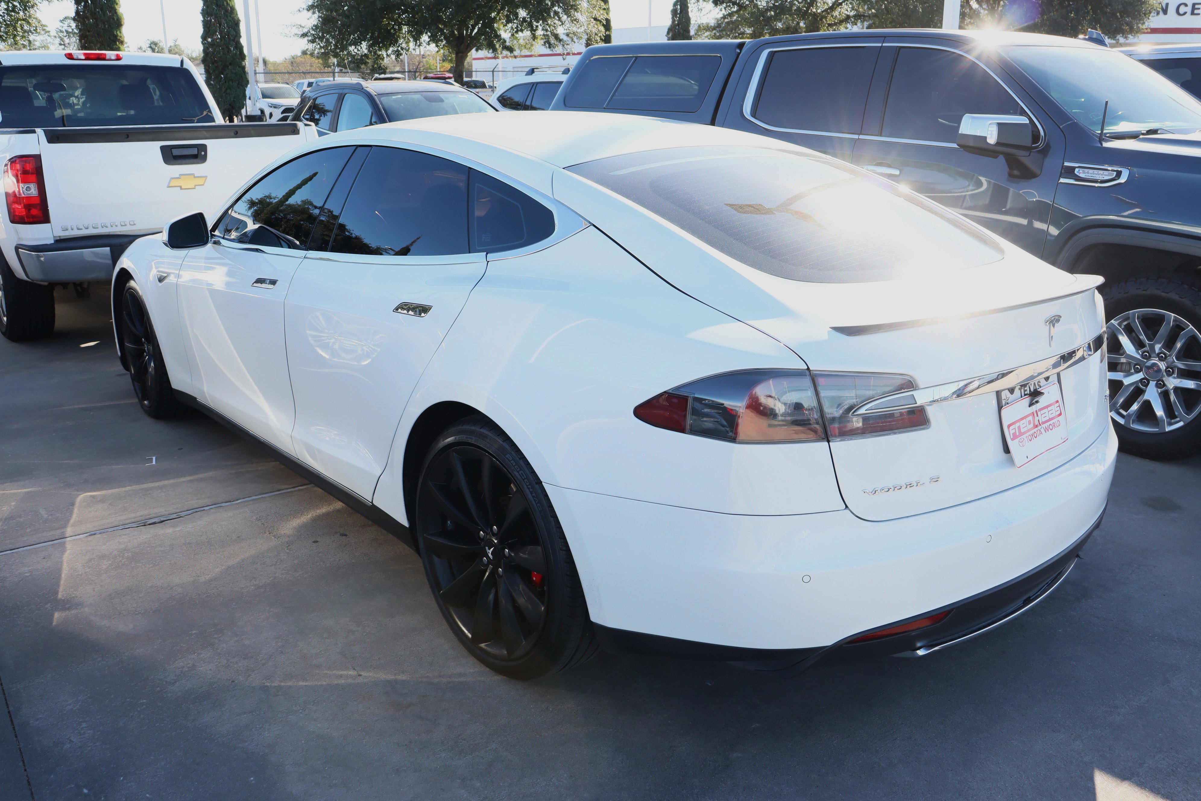 Used 2014 Tesla Model S P85 image 5