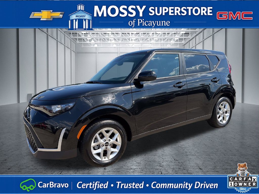 Used 2025 Kia Soul LX w/ LX Technology Package