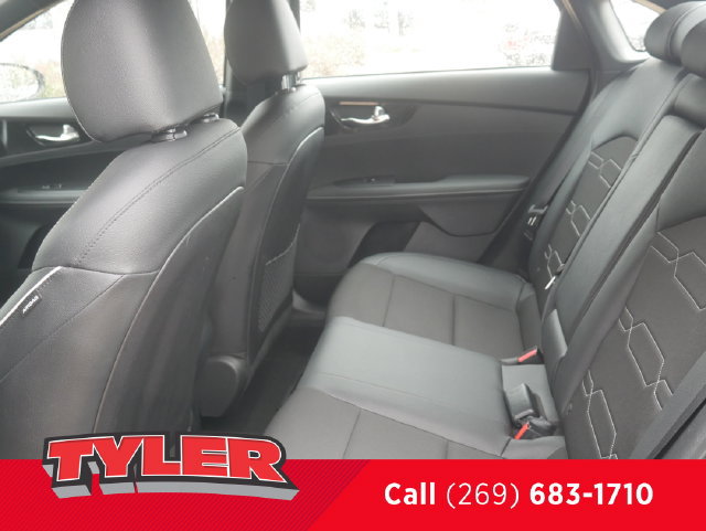 Used 2024 Kia Forte GT-Line FWD image 39