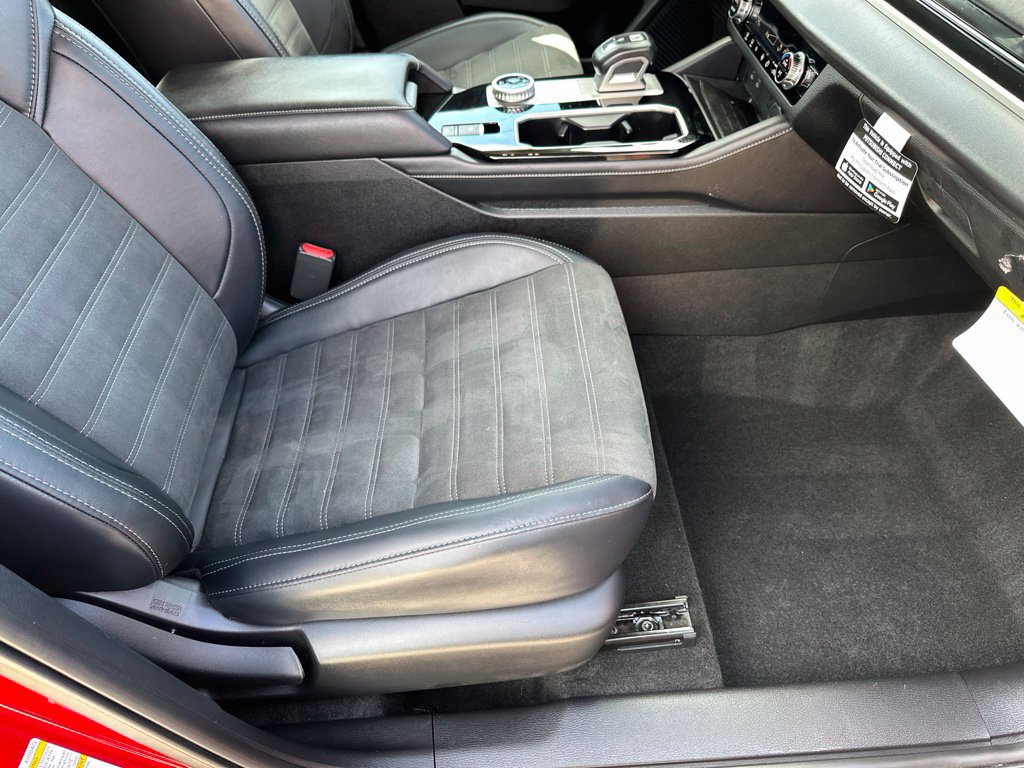 Used 2025 Mitsubishi Outlander SE AWD/4WD image 18