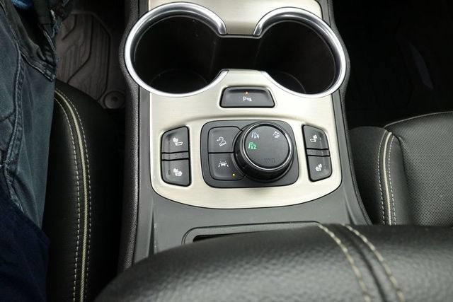 Used 2020 GMC Terrain Denali w/ LPO, Floor Liner Package AWD/4WD image 12