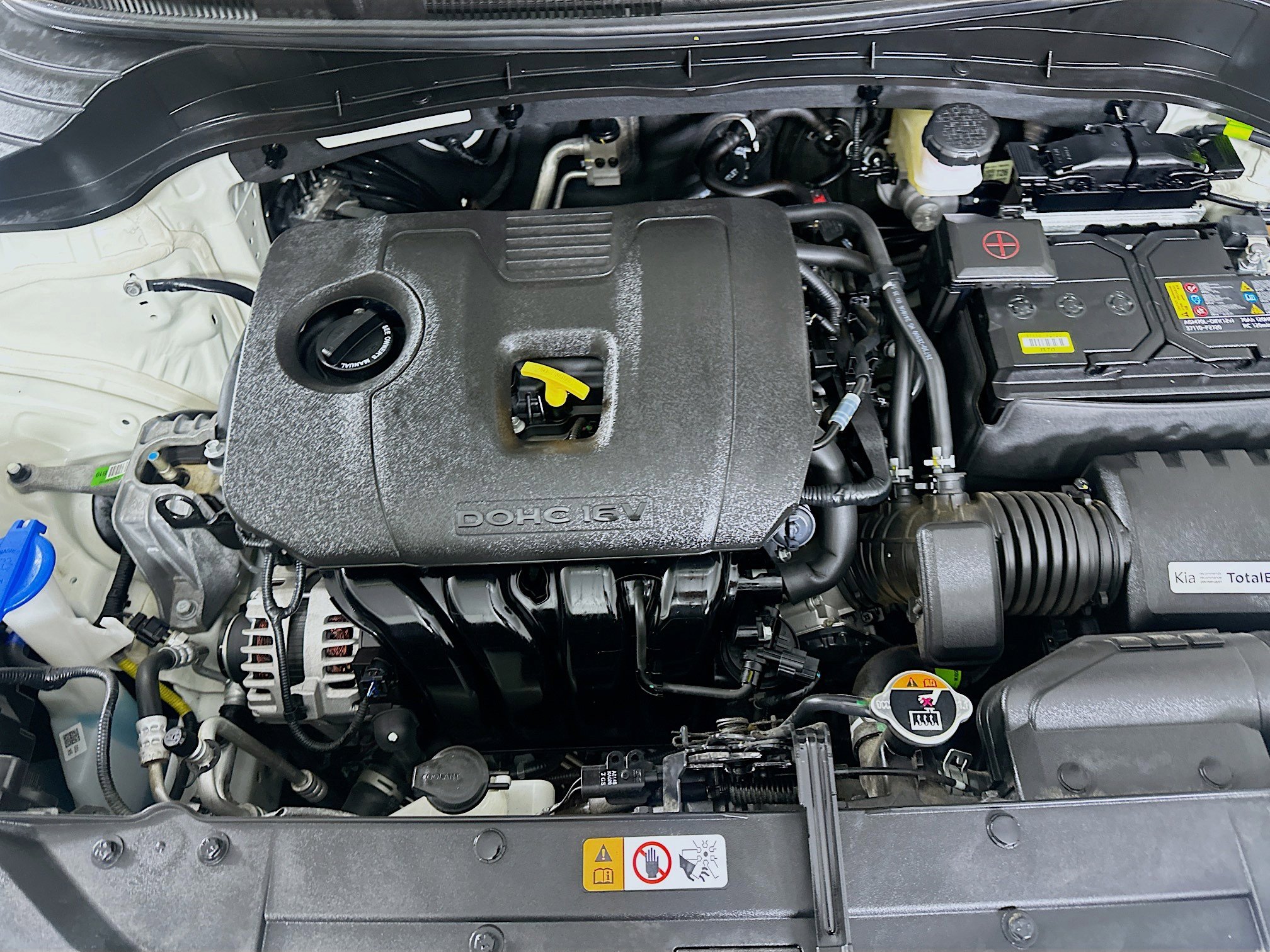 Used 2025 Kia Soul LX w/ LX Technology Package FWD image 31