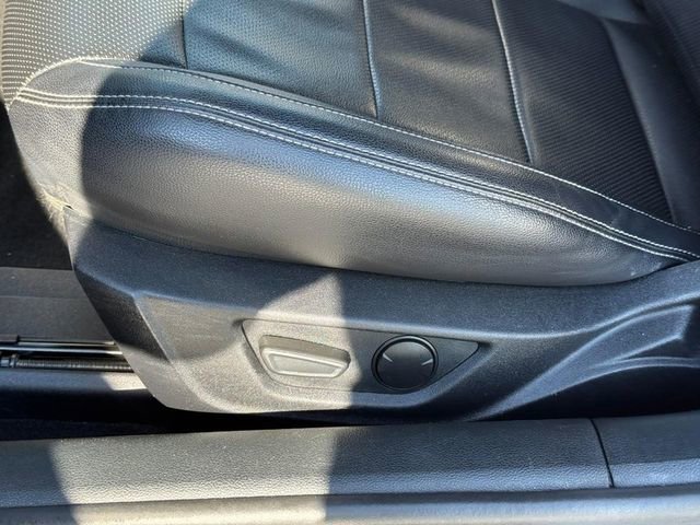 Used 2022 Ford Mustang Premium image 15