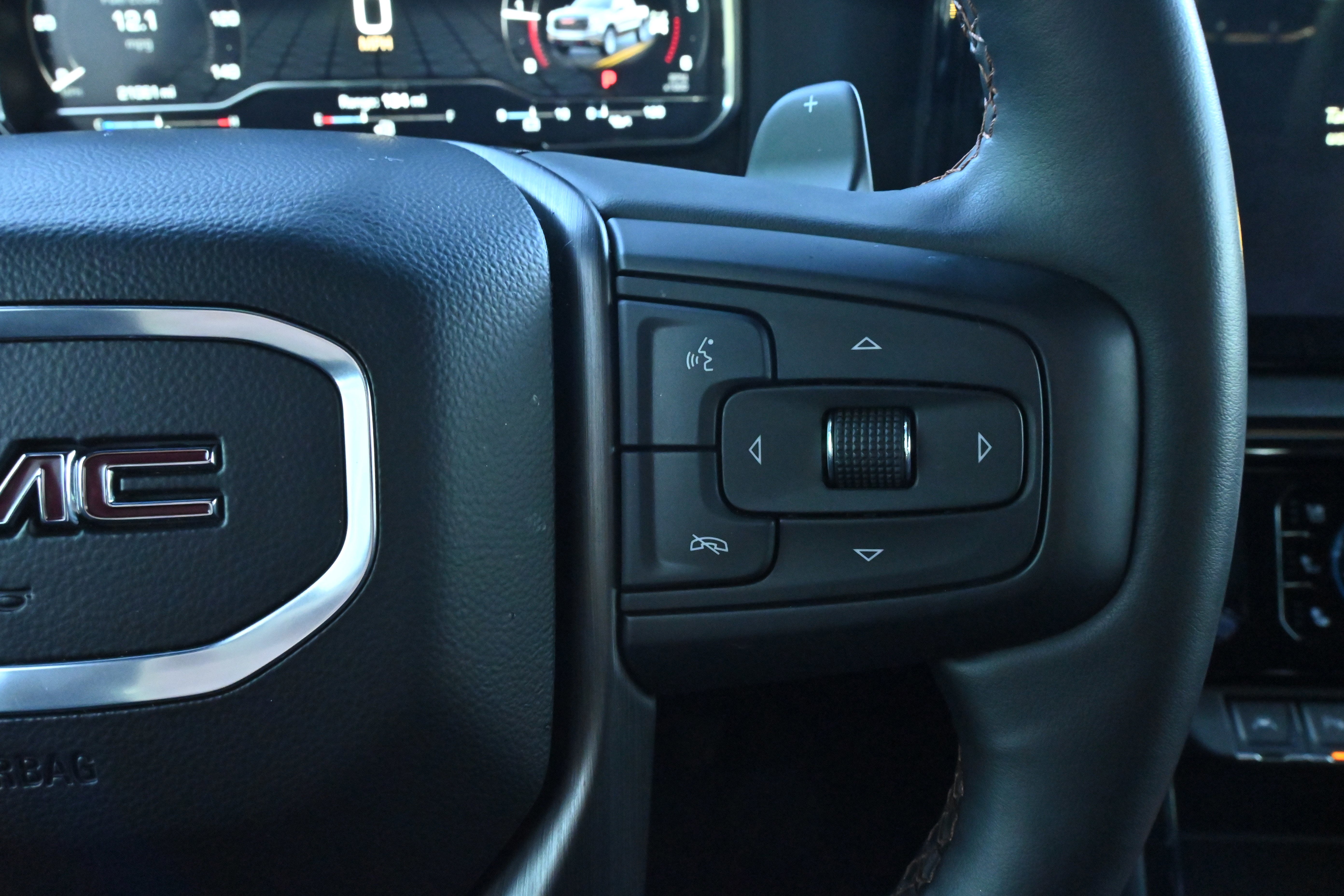 Used 2024 GMC Sierra 1500 AT4 w/ Technology Package image 20