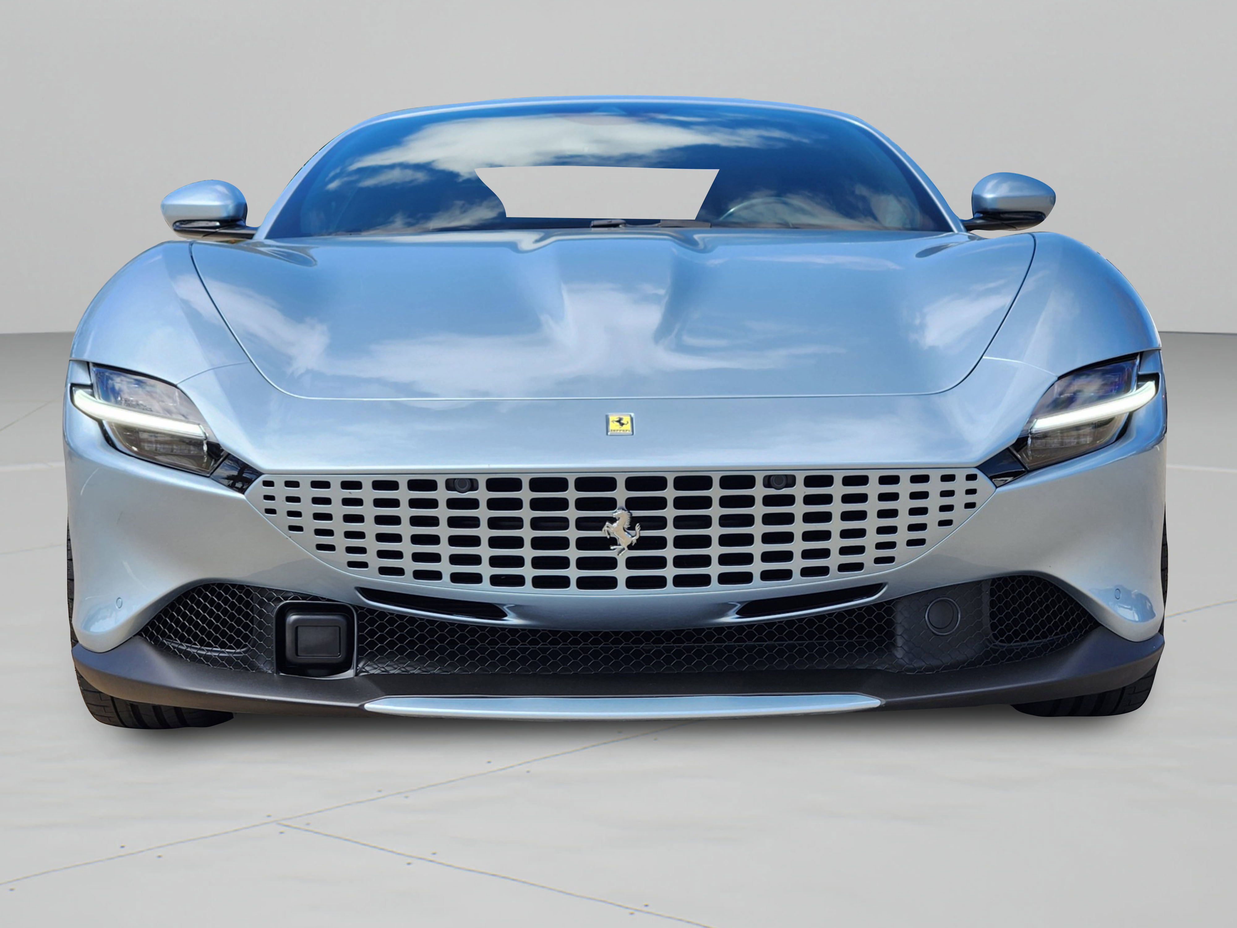 Used 2022 Ferrari Roma image 7