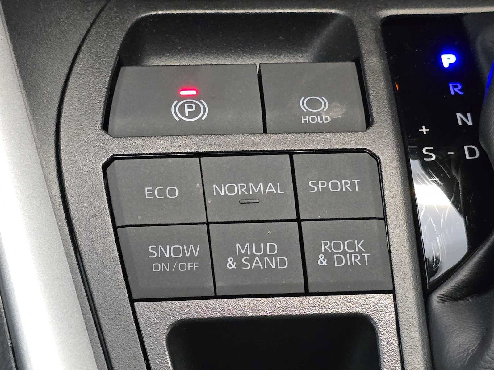 Certified 2025 Toyota RAV4 XLE w/ Convenience Package AWD/4WD image 16
