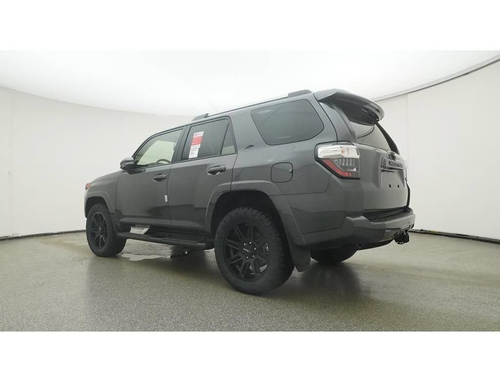 New 2023 Toyota 4Runner SR5 Premium w/ Moonroof Package AWD/4WD image 21