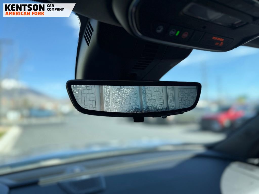 Used 2025 Chevrolet Traverse RS w/ LPO, Floor Liner Package image 33