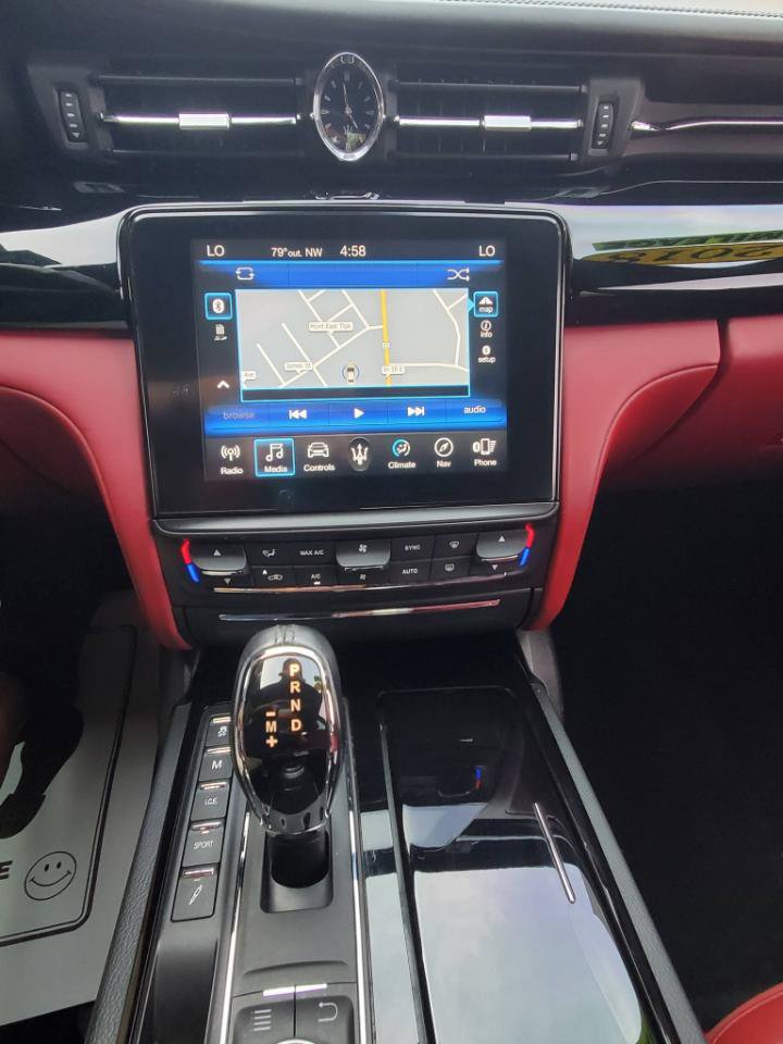 Used 2018 Maserati Quattroporte S GranLusso RWD image 11