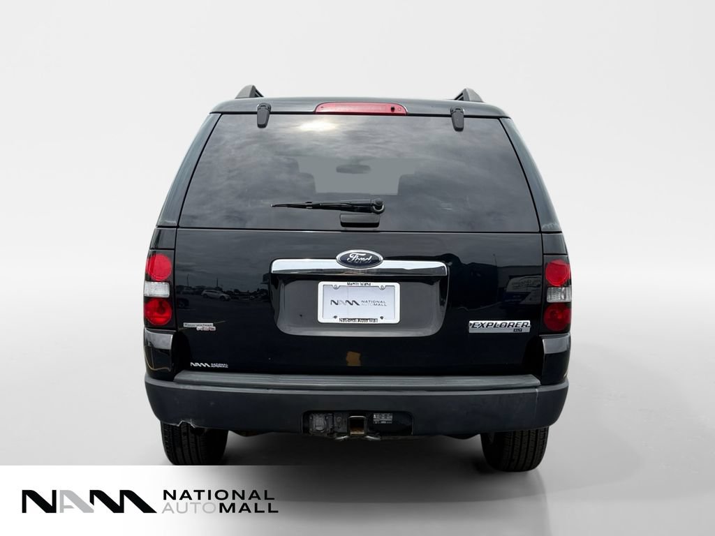 Used 2007 Ford Explorer XLT AWD/4WD image 4
