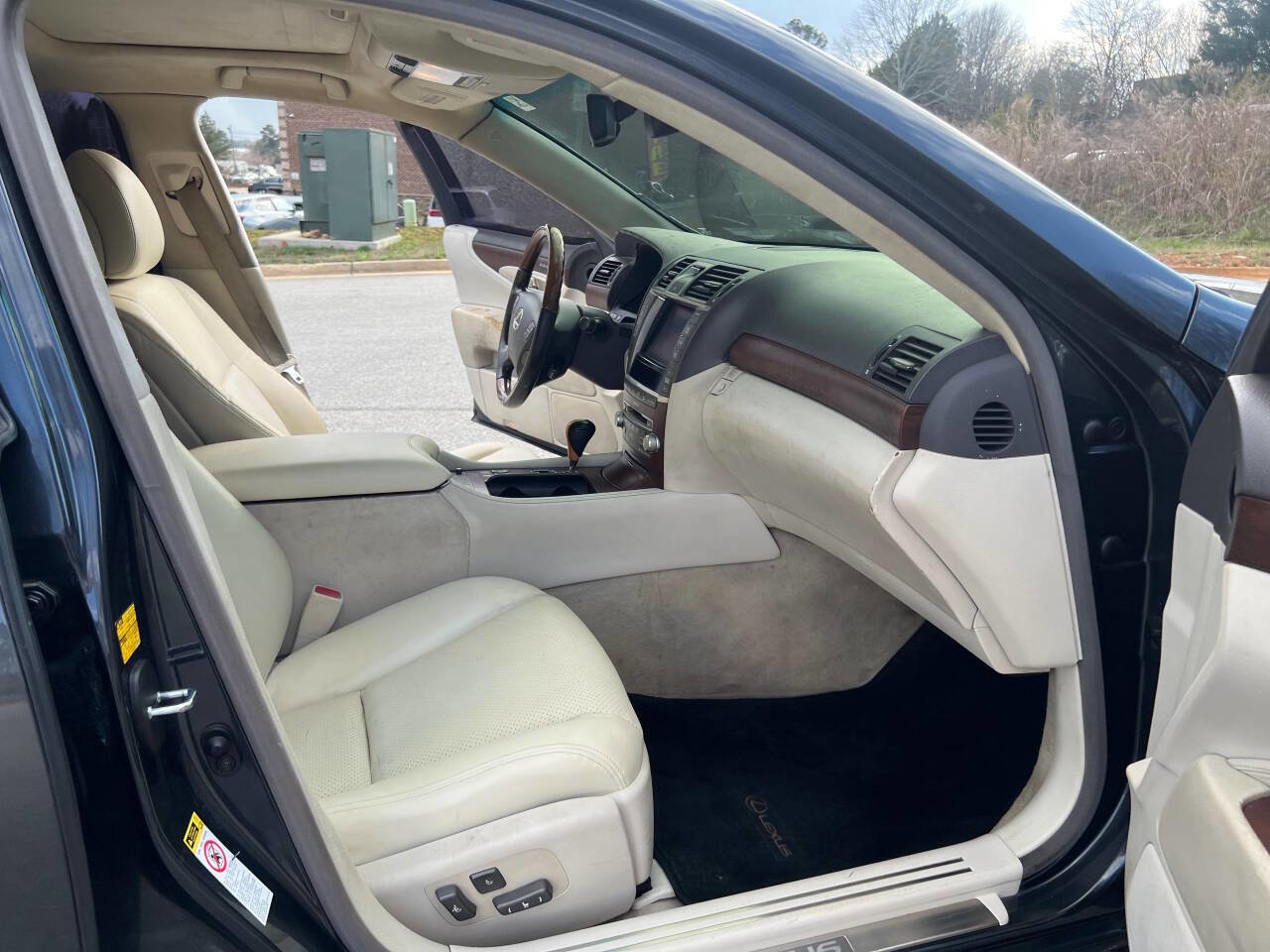 Used 2010 Lexus LS 460 L image 14