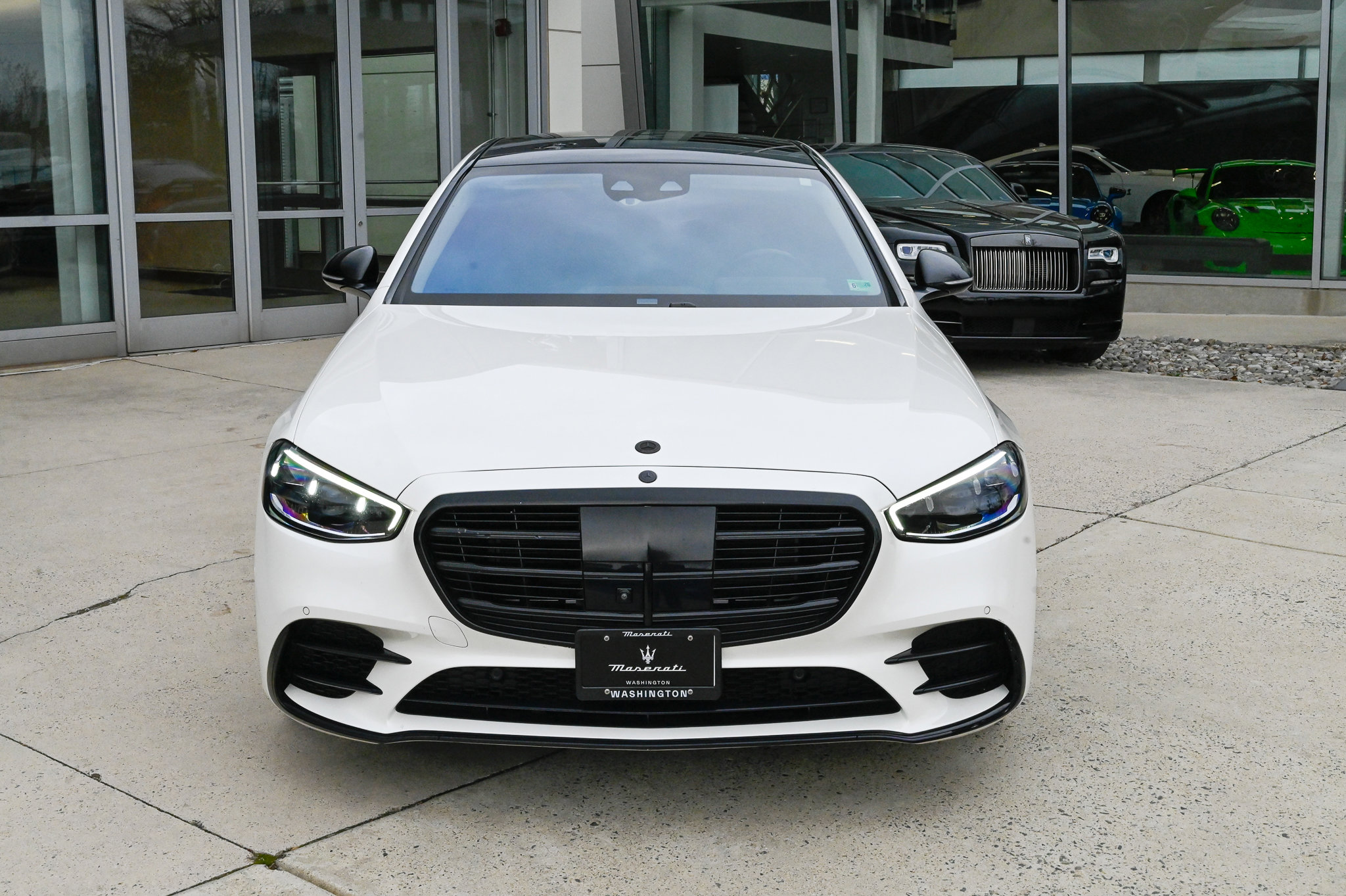 Used 2021 Mercedes-Benz S 580 4MATIC Sedan image 2