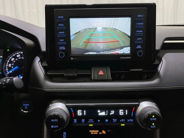 Certified 2021 Toyota RAV4 XLE w/ Carpet Mat Package (TMS) AWD/4WD image 19