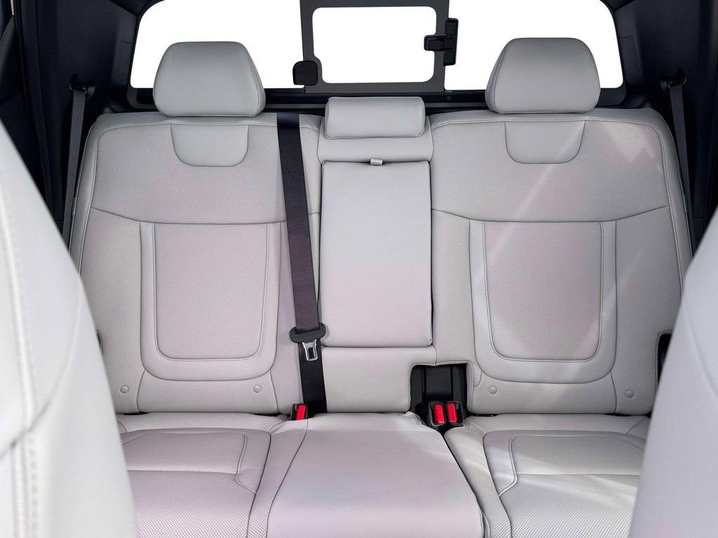 New 2026 Hyundai Santa Cruz Limited image 16