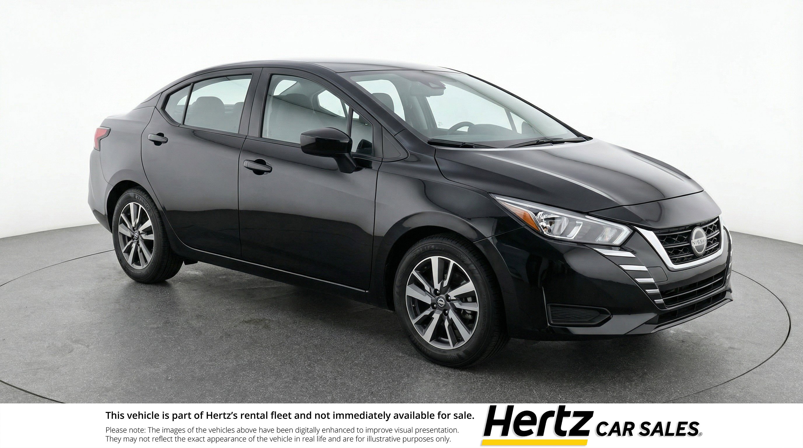 Used 2025 Nissan Versa SV image 1