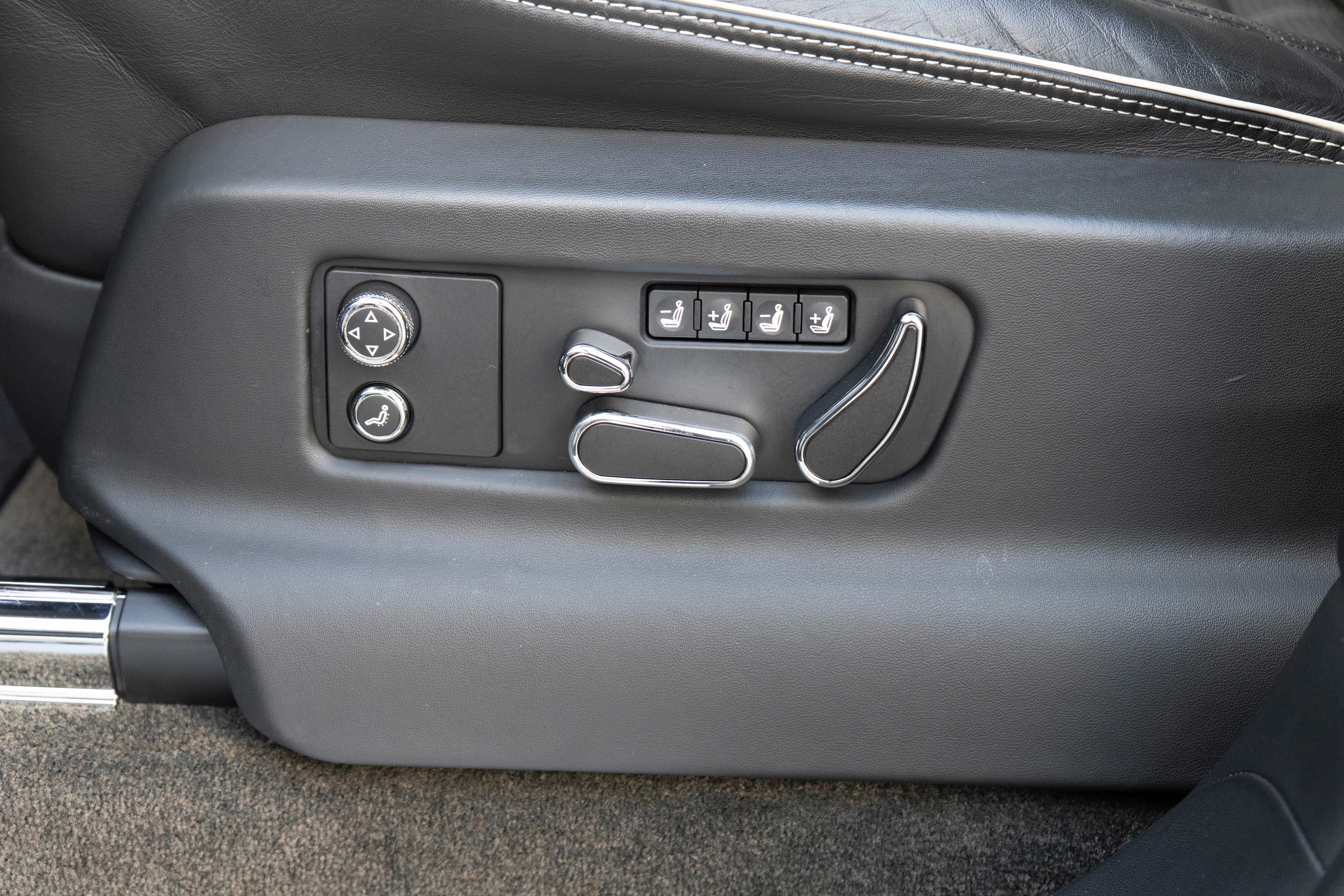Used 2022 Bentley Bentayga image 16