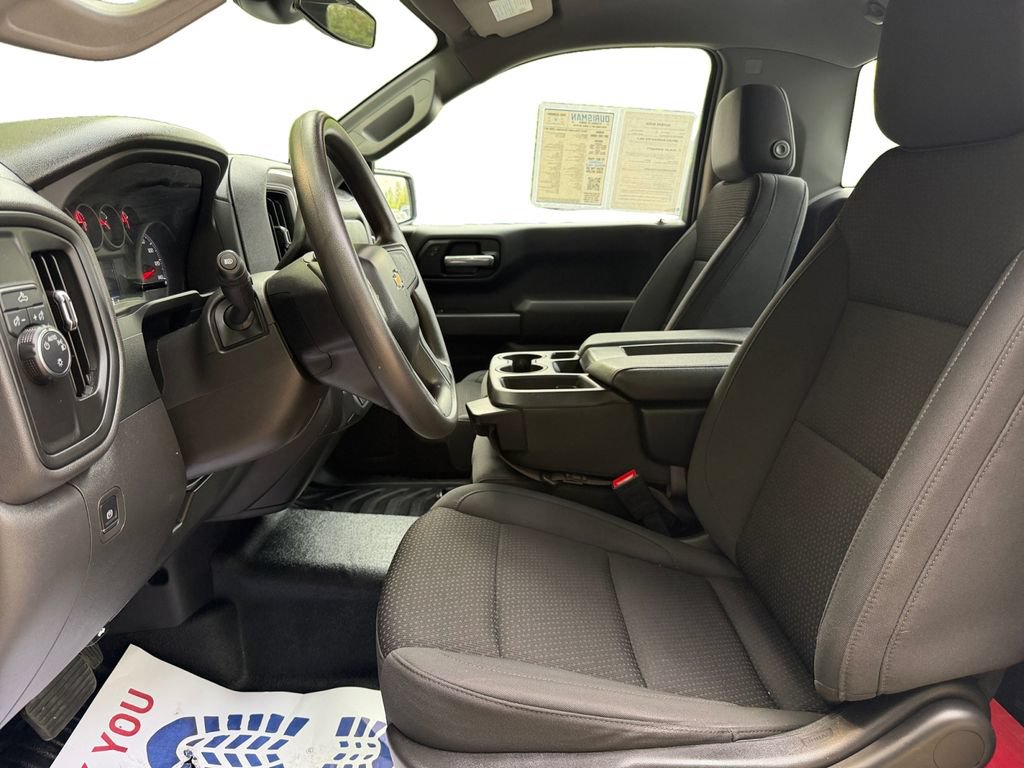 Used 2025 Chevrolet Silverado 1500 W/T RWD image 9
