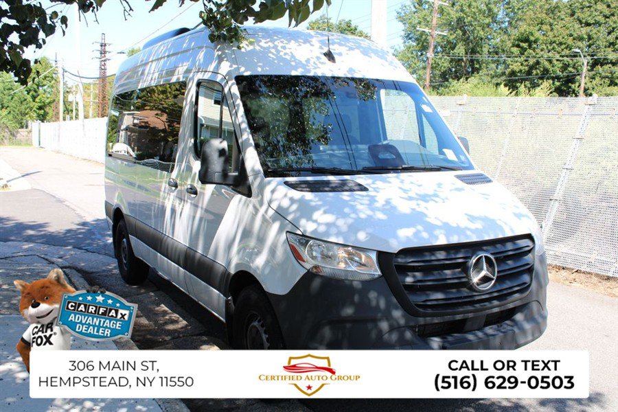 Used 2025 Mercedes-Benz Sprinter 2500 image 4