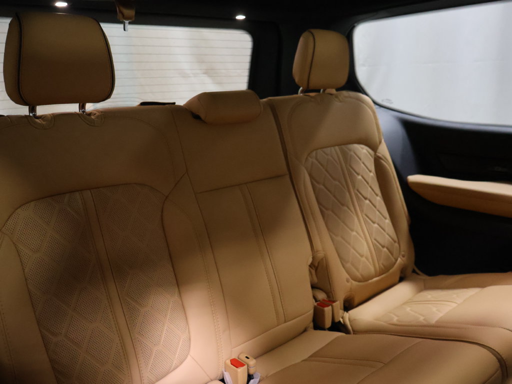 New 2026 Jeep Grand Wagoneer Summit AWD/4WD image 20